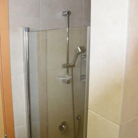 3 Stanze Da Letto, 2 Bagni, Piscina Privata *